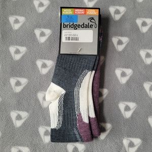 NWT Bridgedale Women's L 11-13.5 Midweight Control Merino Blend Grey Socks